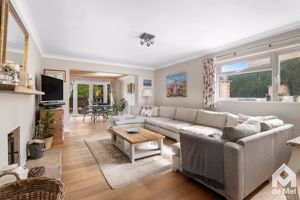 Photo 17- click for photo gallery